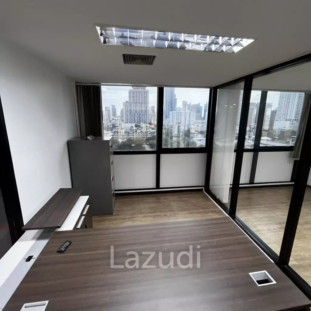 Modern Furnished Office Space in Khlong Tan Nuea Bangkok
