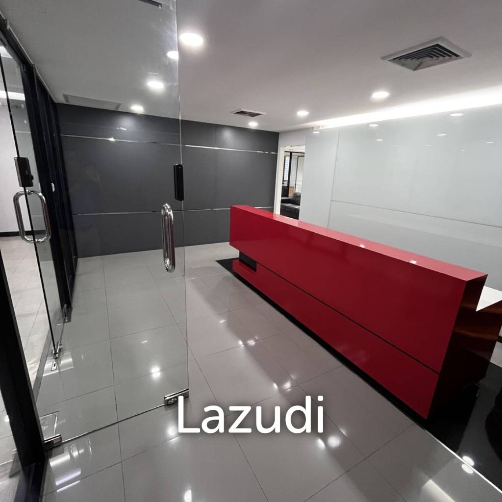Modern Furnished Office Space in Khlong Tan Nuea Bangkok