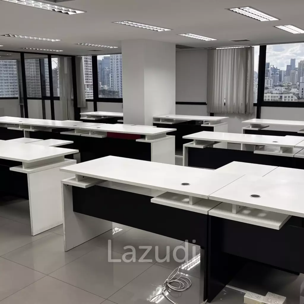 Modern Furnished Office Space in Khlong Tan Nuea Bangkok