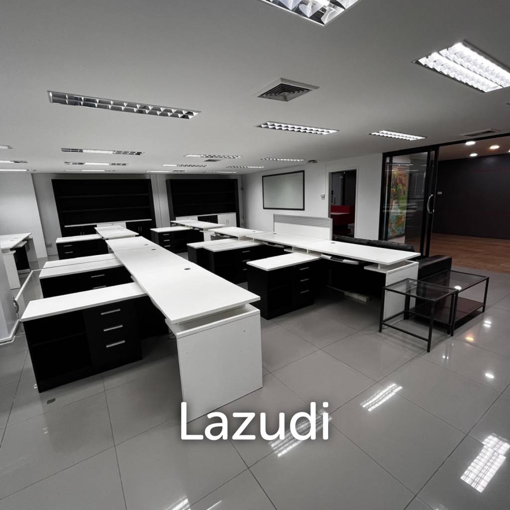 Modern Furnished Office Space in Khlong Tan Nuea Bangkok