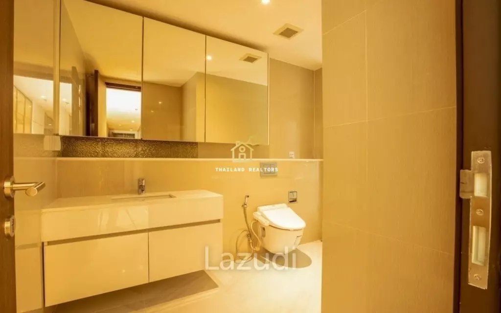 3 Bedroom 3 Bathroom 182 Sq.m H Sukhumvit 43