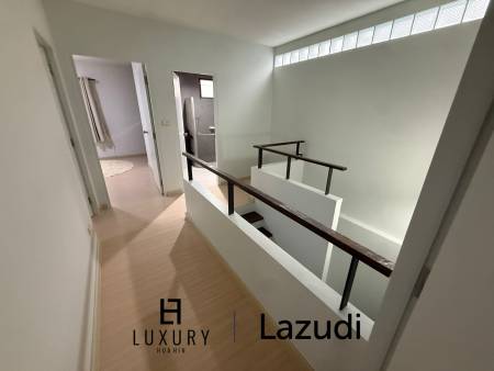 The 9 Khao Tao: Charming 3-Bedroom Townhouse, Hua Hin