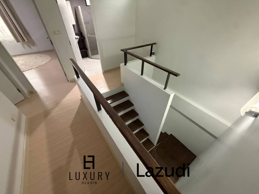 The 9 Khao Tao: Charming 3-Bedroom Townhouse, Hua Hin