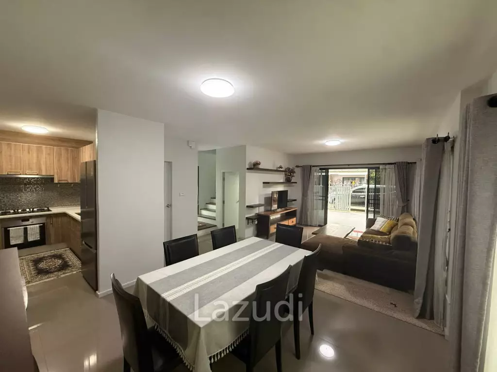 The 9 Khao Tao: Charming 3-Bedroom Townhouse, Hua Hin