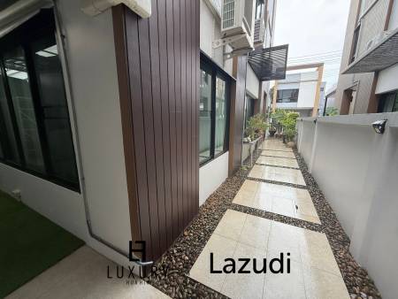 The 9 Khao Tao: Charming 3-Bedroom Townhouse, Hua Hin