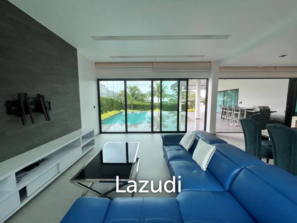 SIVANA HIDEAWAY PHASE 2 : 3 bed pool villa with sea views