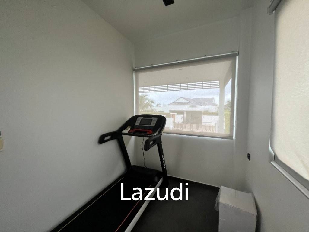 SIVANA HIDEAWAY PHASE 2 : 3 bed pool villa with sea views