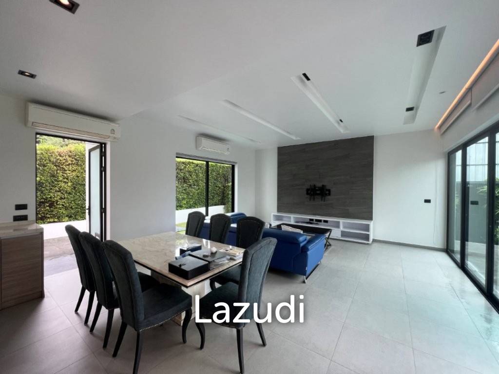 SIVANA HIDEAWAY PHASE 2 : 3 bed pool villa with sea views