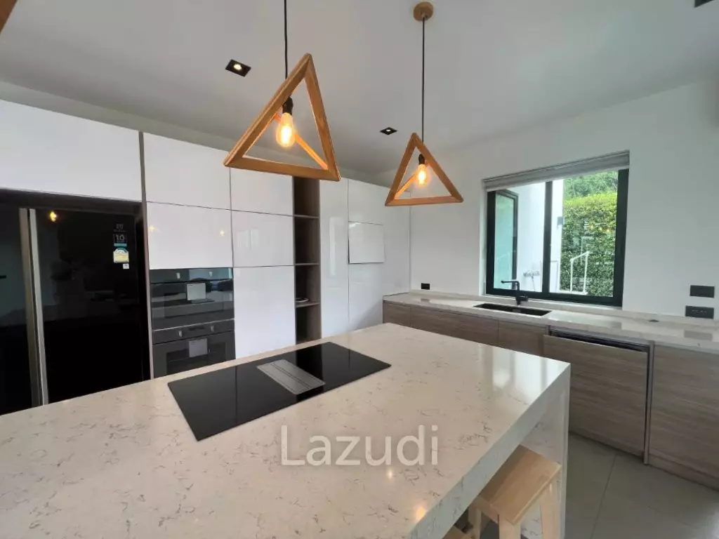 SIVANA HIDEAWAY PHASE 2 : 3 bed pool villa with sea views