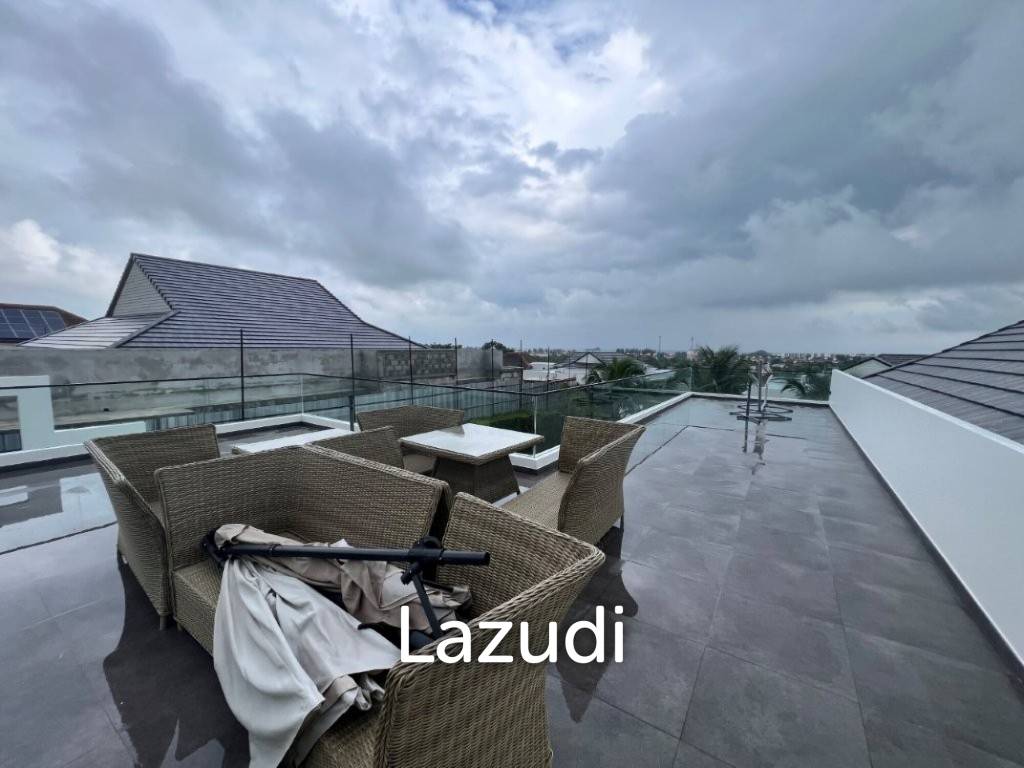 SIVANA HIDEAWAY PHASE 2 : 3 bed pool villa with sea views