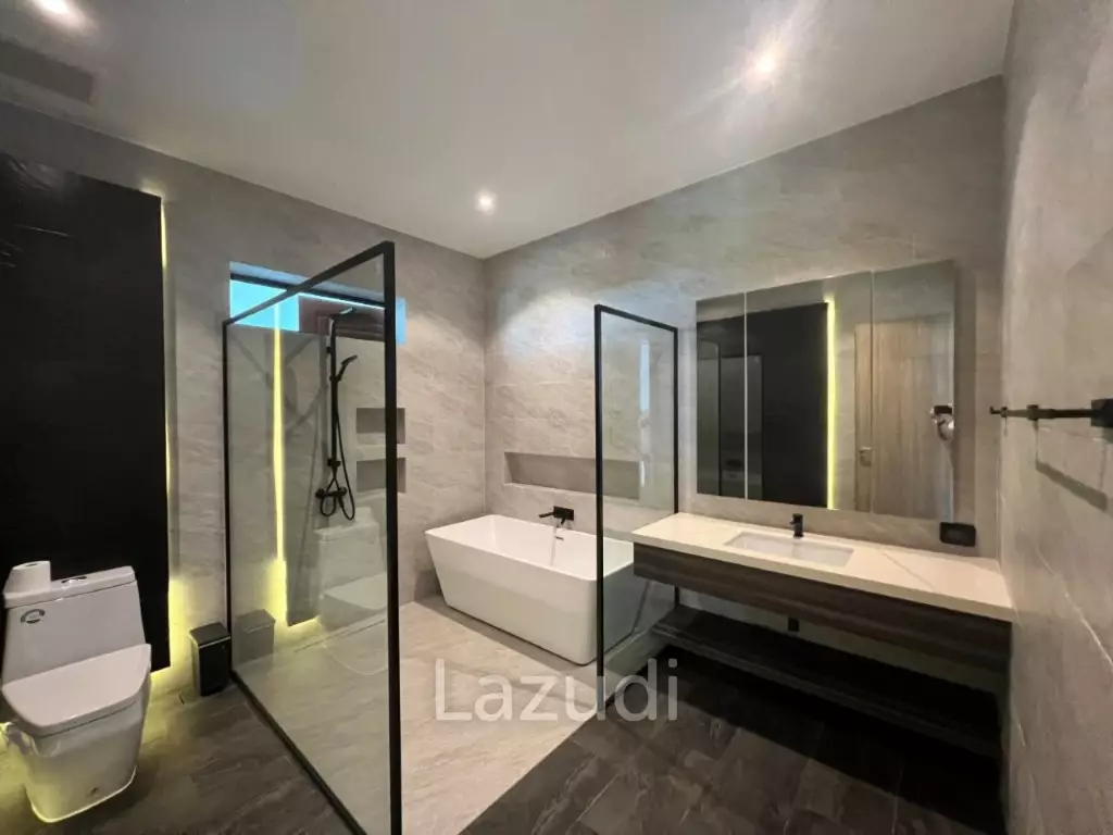 SIVANA HIDEAWAY PHASE 2 : 3 bed pool villa with sea views