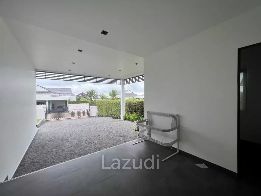 SIVANA HIDEAWAY PHASE 2 : 3 bed pool villa with sea views