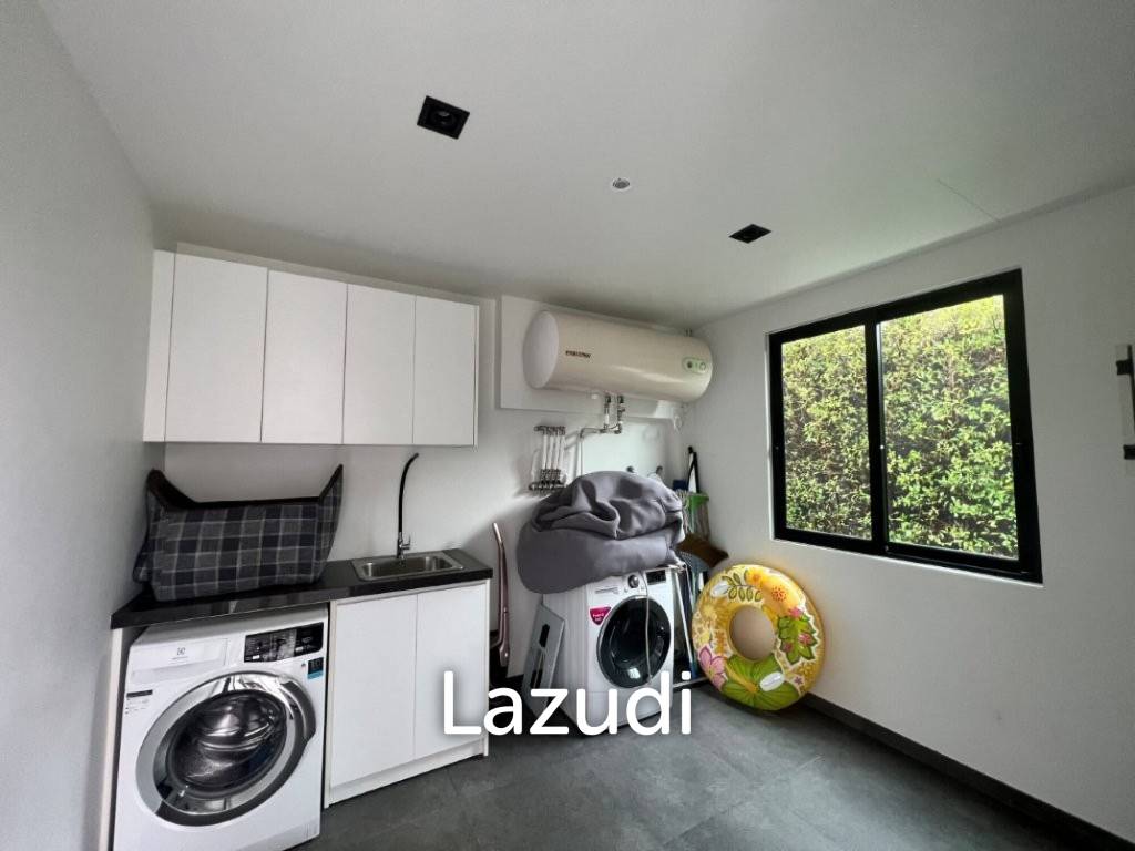 SIVANA HIDEAWAY PHASE 2 : 3 bed pool villa with sea views