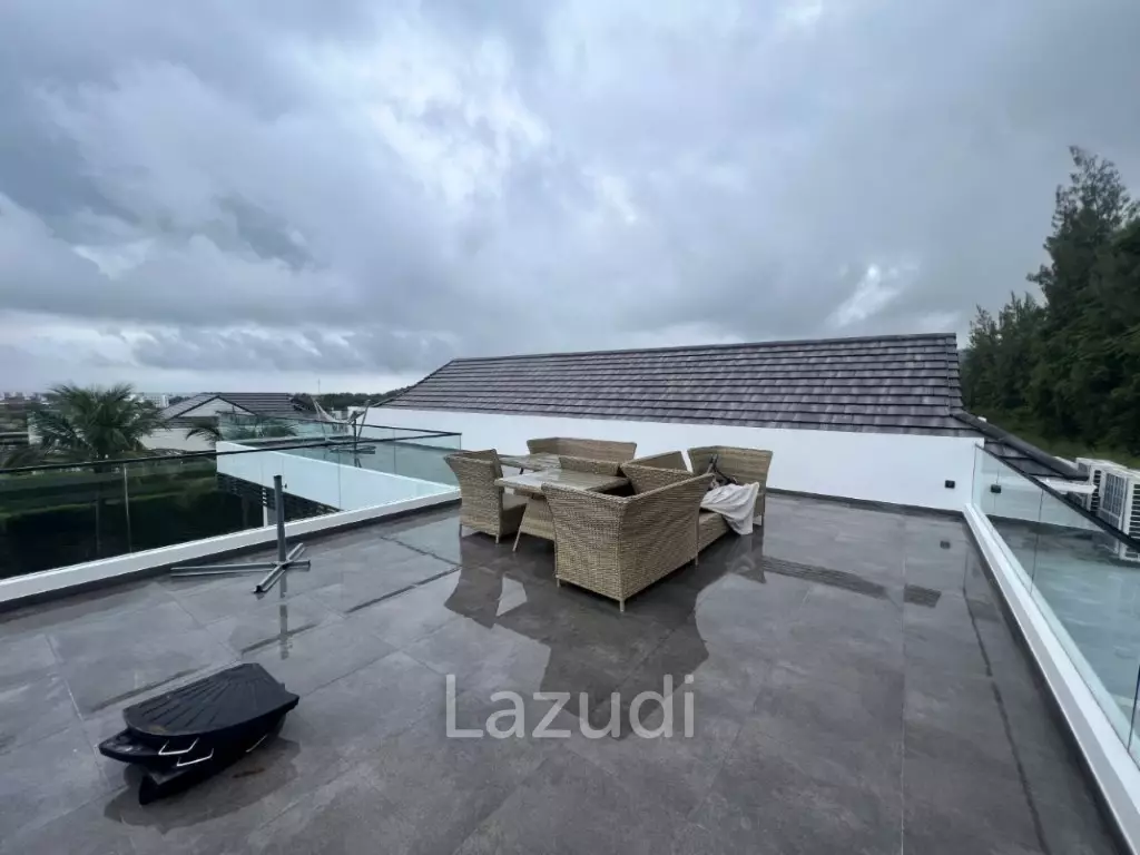 SIVANA HIDEAWAY PHASE 2 : 3 bed pool villa with sea views