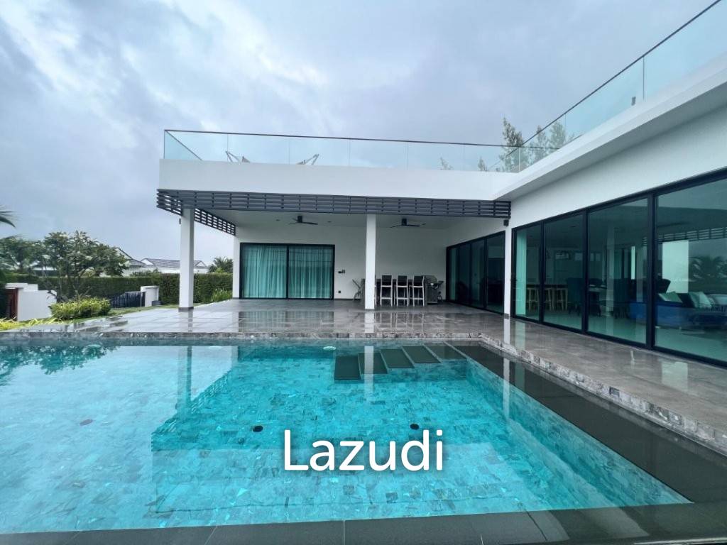 SIVANA HIDEAWAY PHASE 2 : 3 bed pool villa with sea views