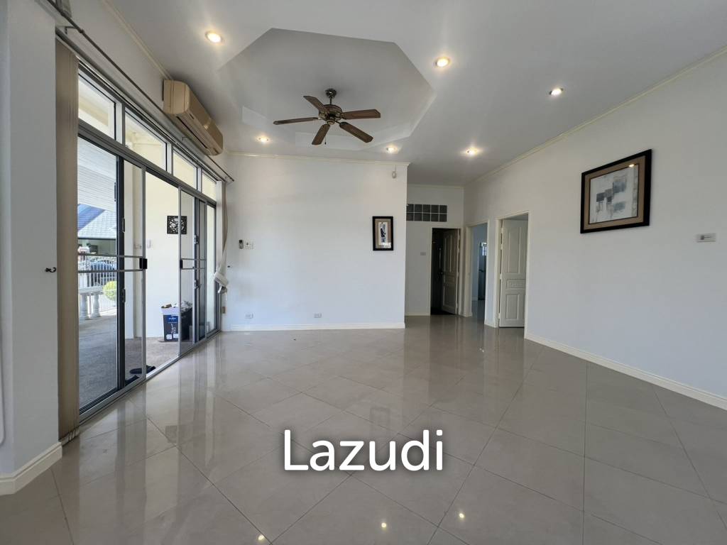 384 ตร.ม 3 เตียง 3 อาบน้ำ วิลล่า For ขาย