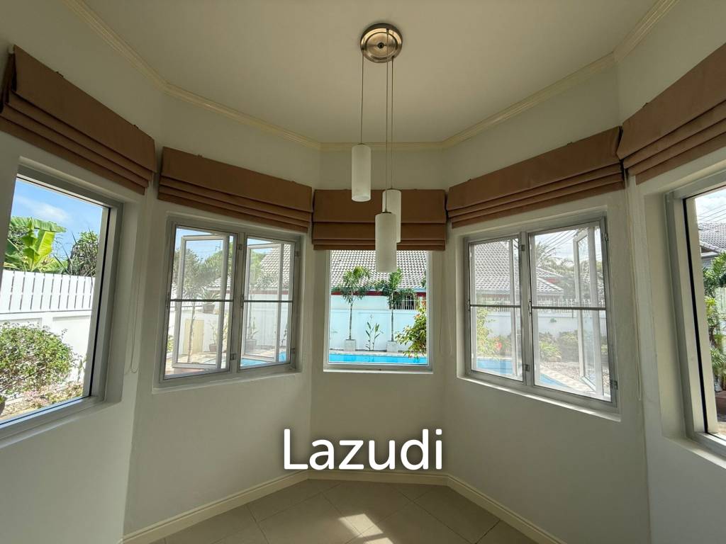 384 ตร.ม 3 เตียง 3 อาบน้ำ วิลล่า For ขาย