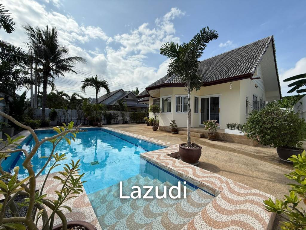 384 ตร.ม 3 เตียง 3 อาบน้ำ วิลล่า For ขาย