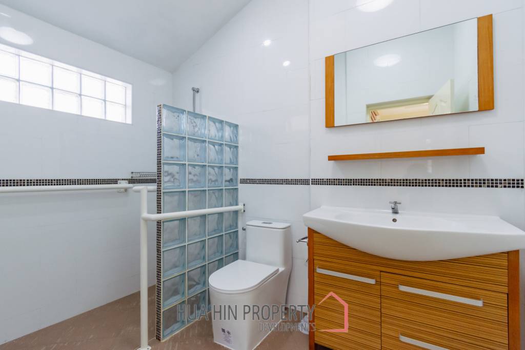 COCONUT GROVE VILLAGE : 3 BED GREAT LOCATION ON SOI 102