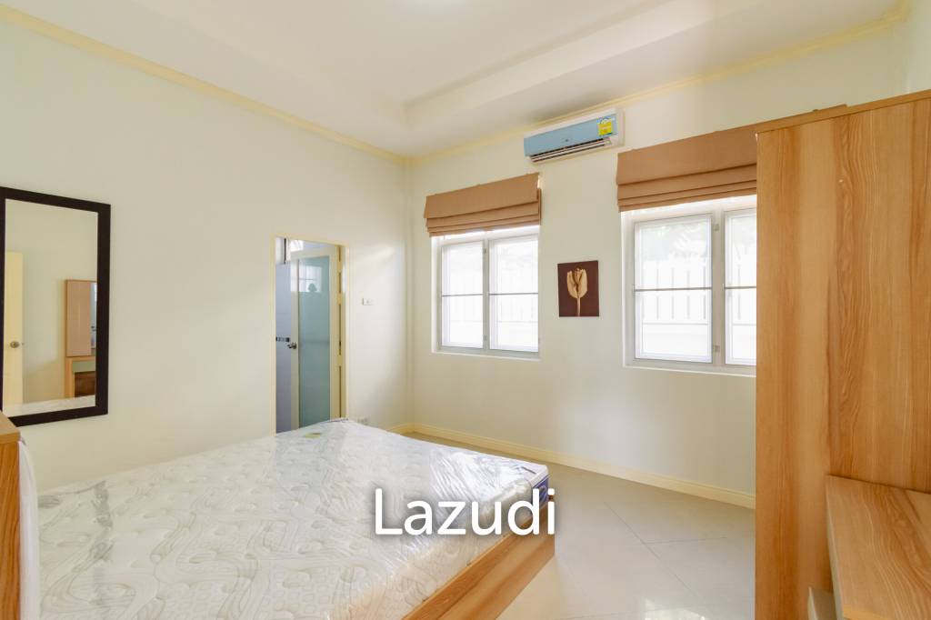 384 ตร.ม 3 เตียง 3 อาบน้ำ วิลล่า For ขาย