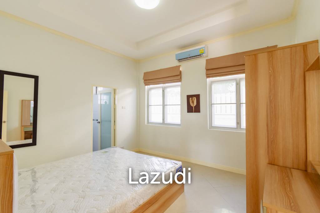 384 ตร.ม 3 เตียง 3 อาบน้ำ วิลล่า For ขาย