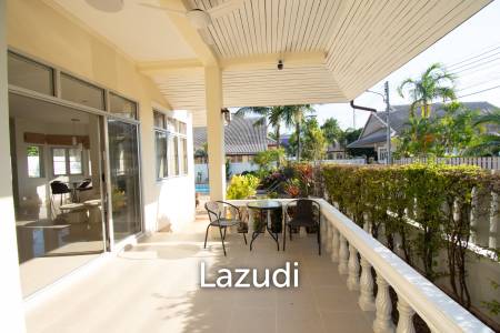 384 ตร.ม 3 เตียง 3 อาบน้ำ วิลล่า For ขาย