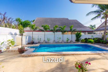 384 ตร.ม 3 เตียง 3 อาบน้ำ วิลล่า For ขาย