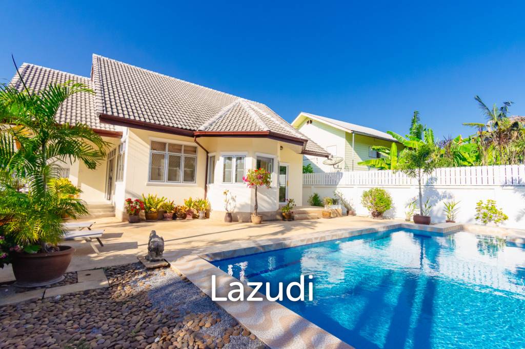 384 ตร.ม 3 เตียง 3 อาบน้ำ วิลล่า For ขาย