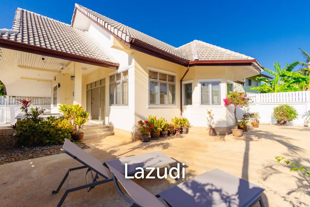 384 ตร.ม 3 เตียง 3 อาบน้ำ วิลล่า For ขาย