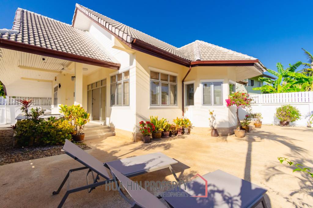 COCONUT GROVE VILLAGE : 3 BED GREAT LOCATION ON SOI 102