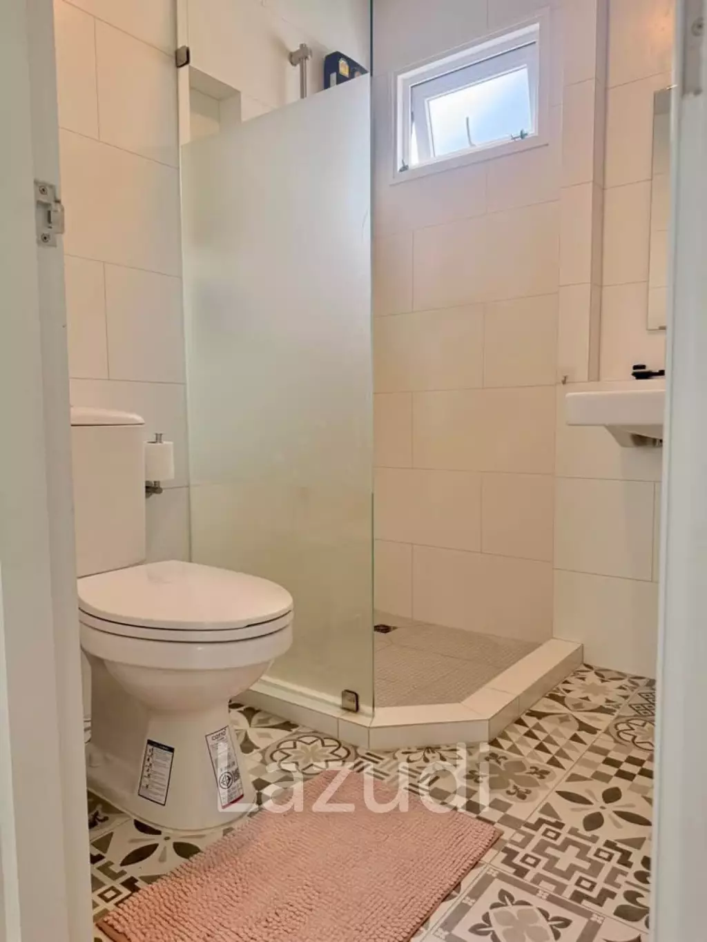 Pet-Friendly 4-Bedroom House for Rent in Pa Klok