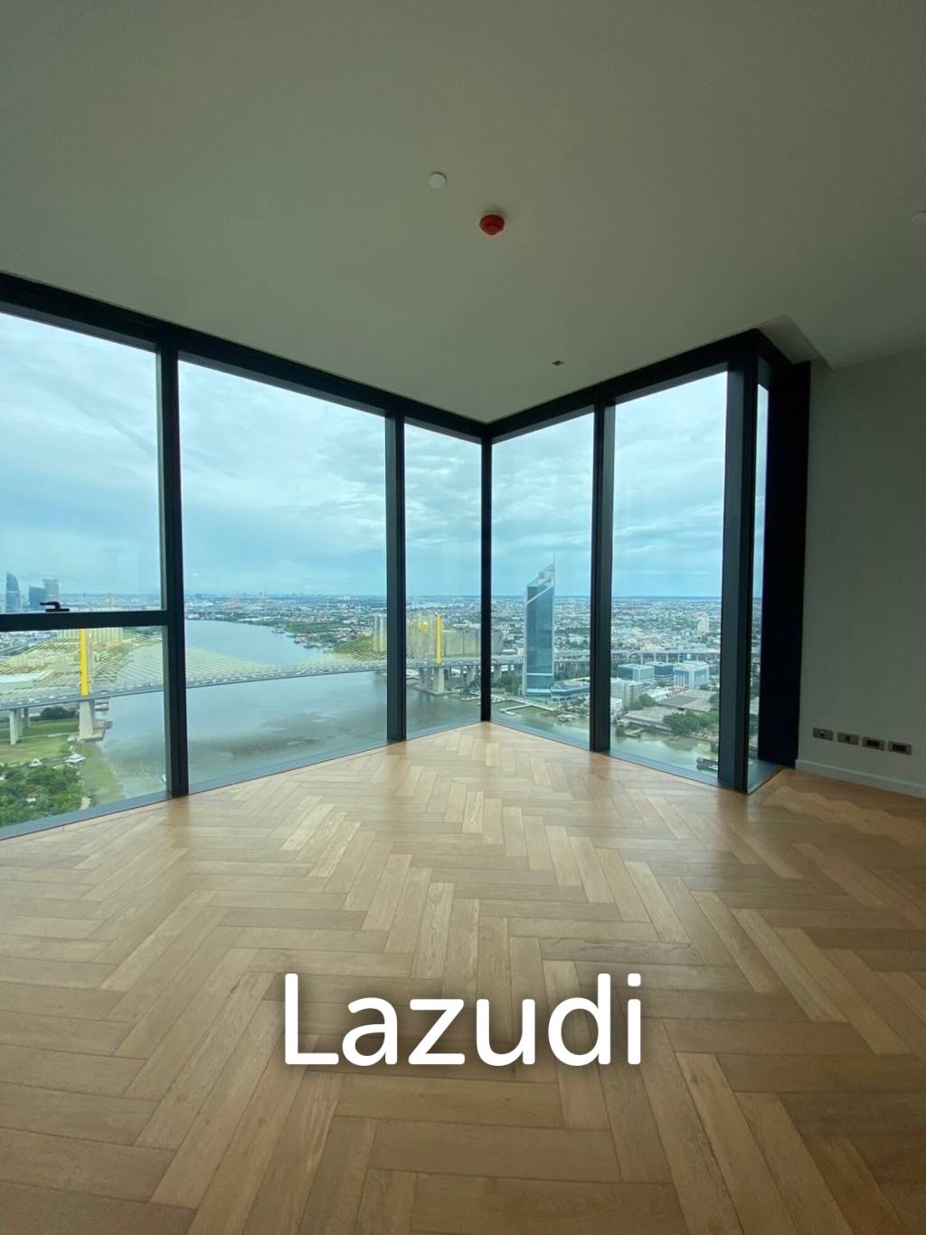 คอนโดหรูใหม่ 3 ห้องนอนใน Canapaya Residences บางขฬ, กรุงเทพ