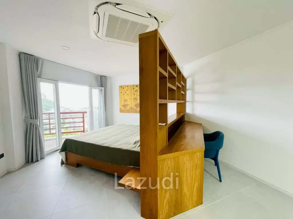 Seaview Paradise condo: 2-Bedroom Beachfront Condo with Sea View, Hua Hin