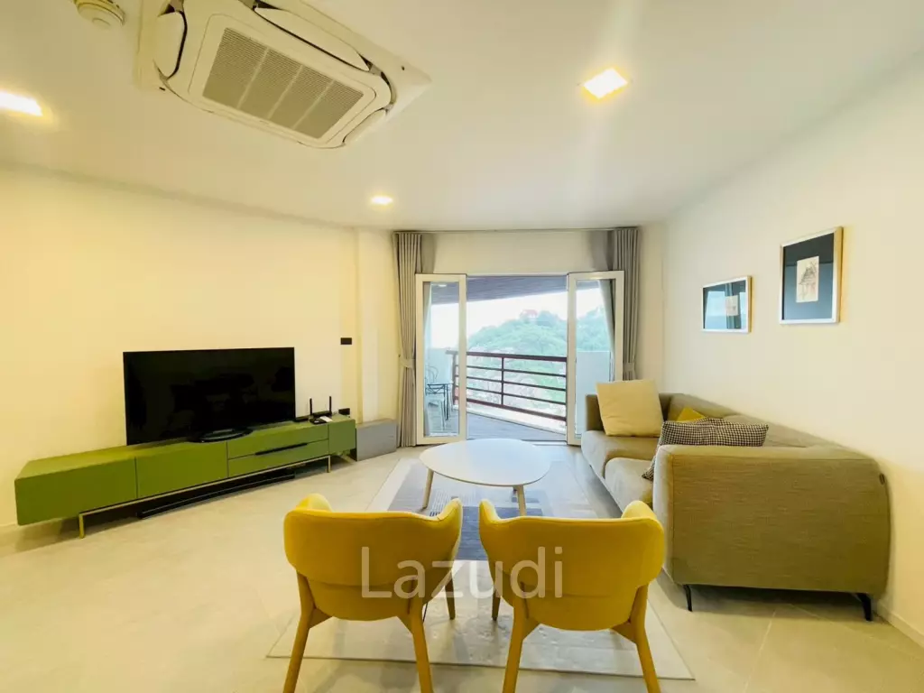 Seaview Paradise condo: 2-Bedroom Beachfront Condo with Sea View, Hua Hin