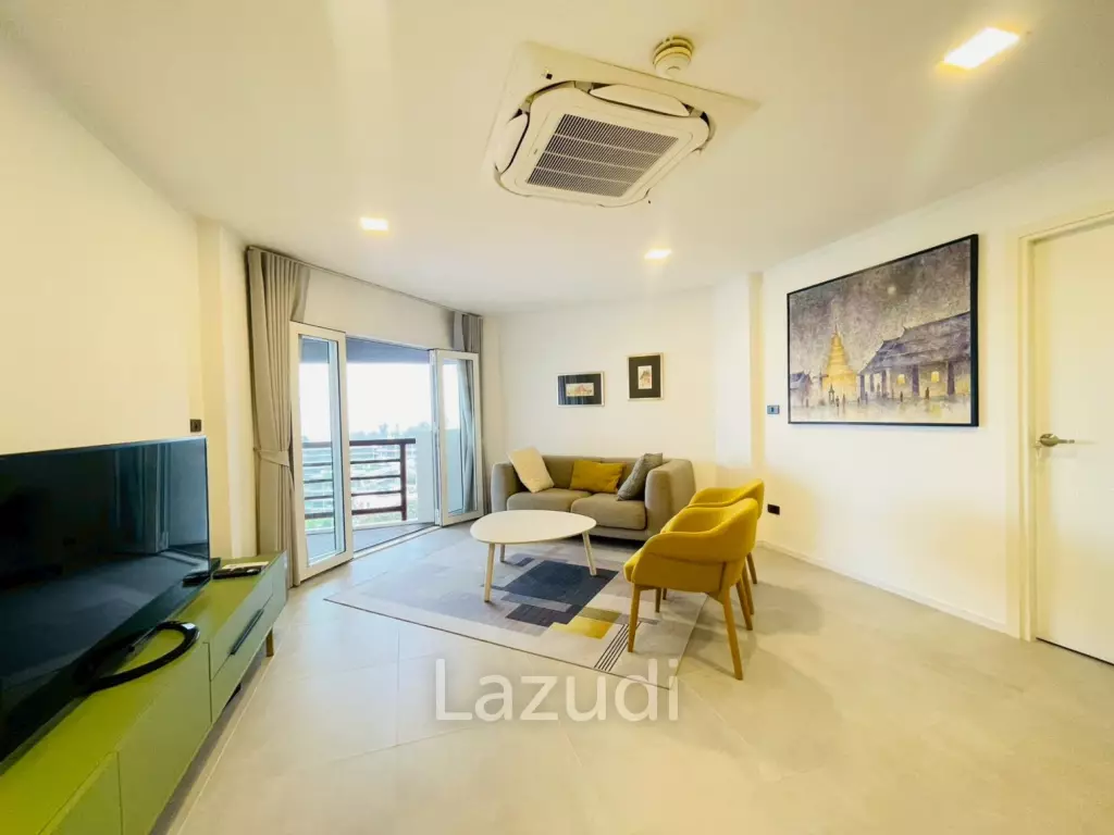 Seaview Paradise condo: 2-Bedroom Beachfront Condo with Sea View, Hua Hin
