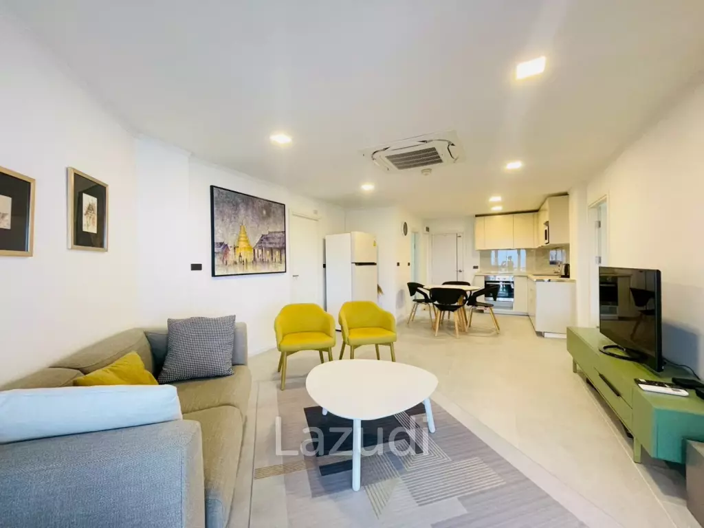 Seaview Paradise condo: 2-Bedroom Beachfront Condo with Sea View, Hua Hin