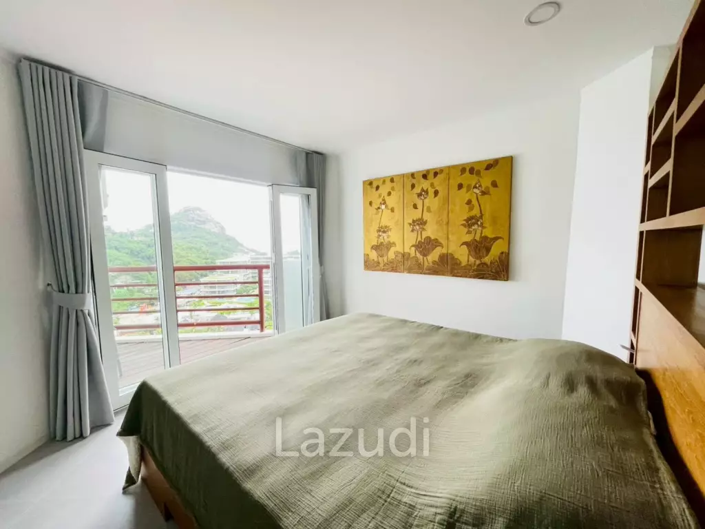 Seaview Paradise condo: 2-Bedroom Beachfront Condo with Sea View, Hua Hin
