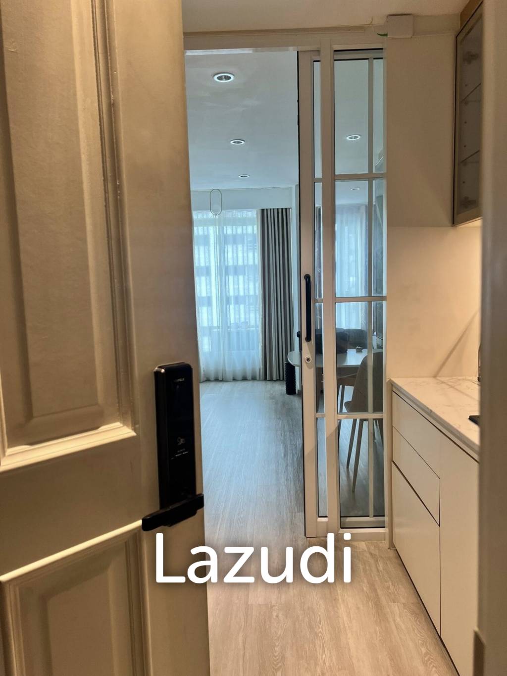 Luxury 1-Bed Condo in The Clover Thonglor Bangkok