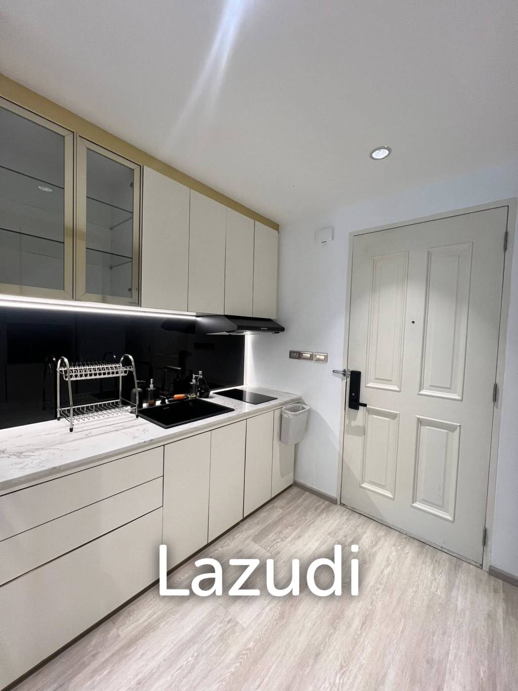 Luxury 1-Bed Condo in The Clover Thonglor Bangkok