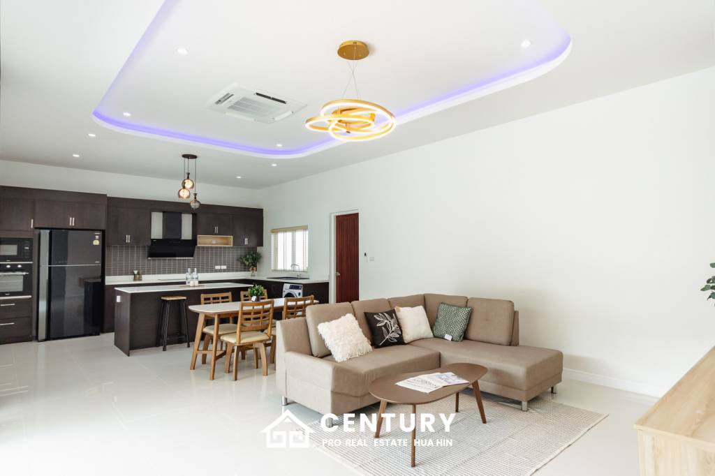 740 Kvm 3 Seng 3 Bad Villa for Salg