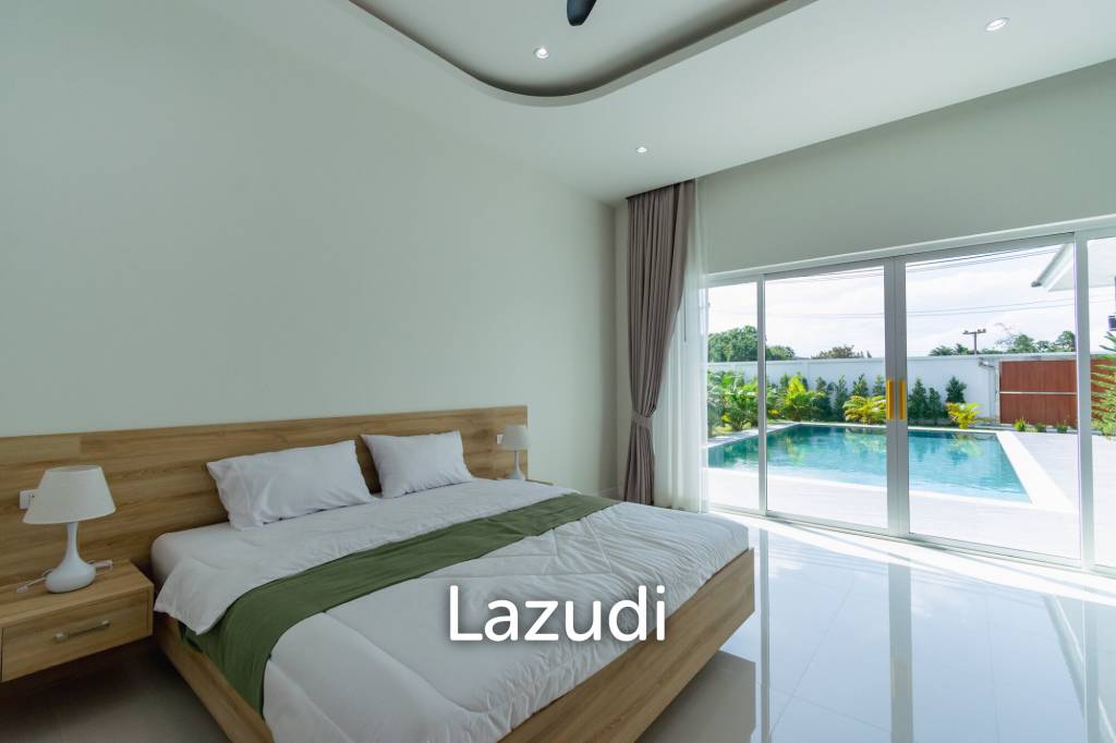 740 ตร.ม 3 เตียง 3 อาบน้ำ วิลล่า For ขาย