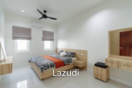 740 ตร.ม 3 เตียง 3 อาบน้ำ วิลล่า For ขาย