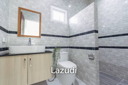 740 ตร.ม 3 เตียง 3 อาบน้ำ วิลล่า For ขาย