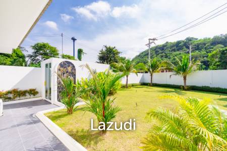 740 ตร.ม 3 เตียง 3 อาบน้ำ วิลล่า For ขาย