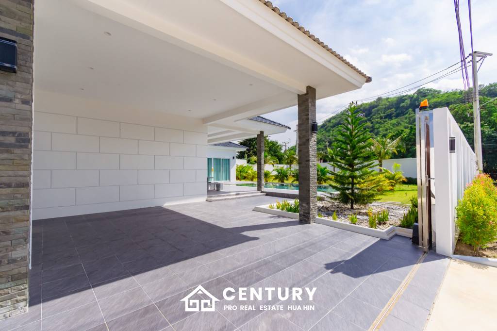 740 Kvm 3 Seng 3 Bad Villa for Salg