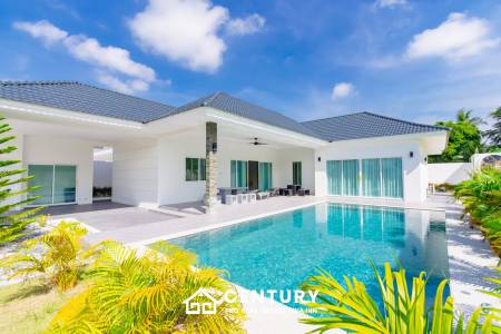 740 Kvm 3 Seng 3 Bad Villa for Salg