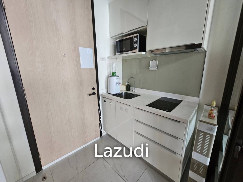 1 Bed 1 Bath 32 SQ.M Chewathai Residence Asoke