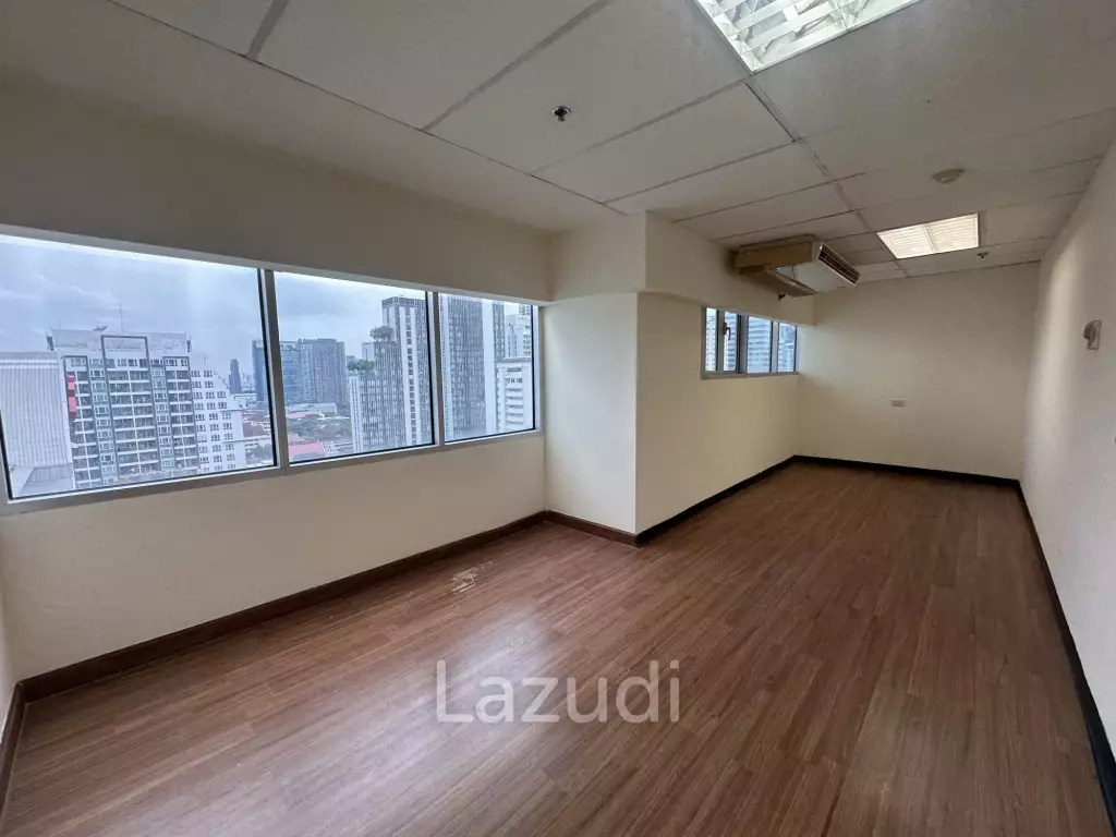 Elegant Office Space for Sale in Watthana Bangkok