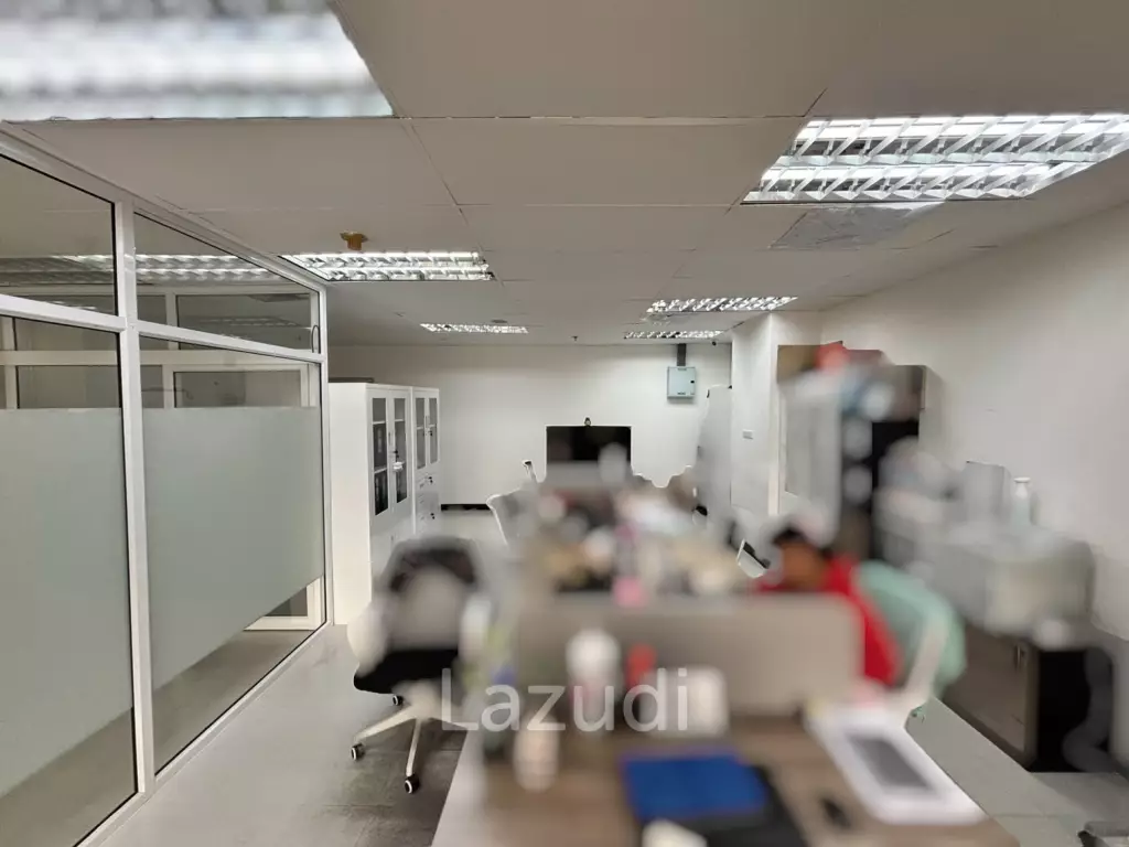 Premium Open Layout Office in Khlong Toei Nuea Bangkok