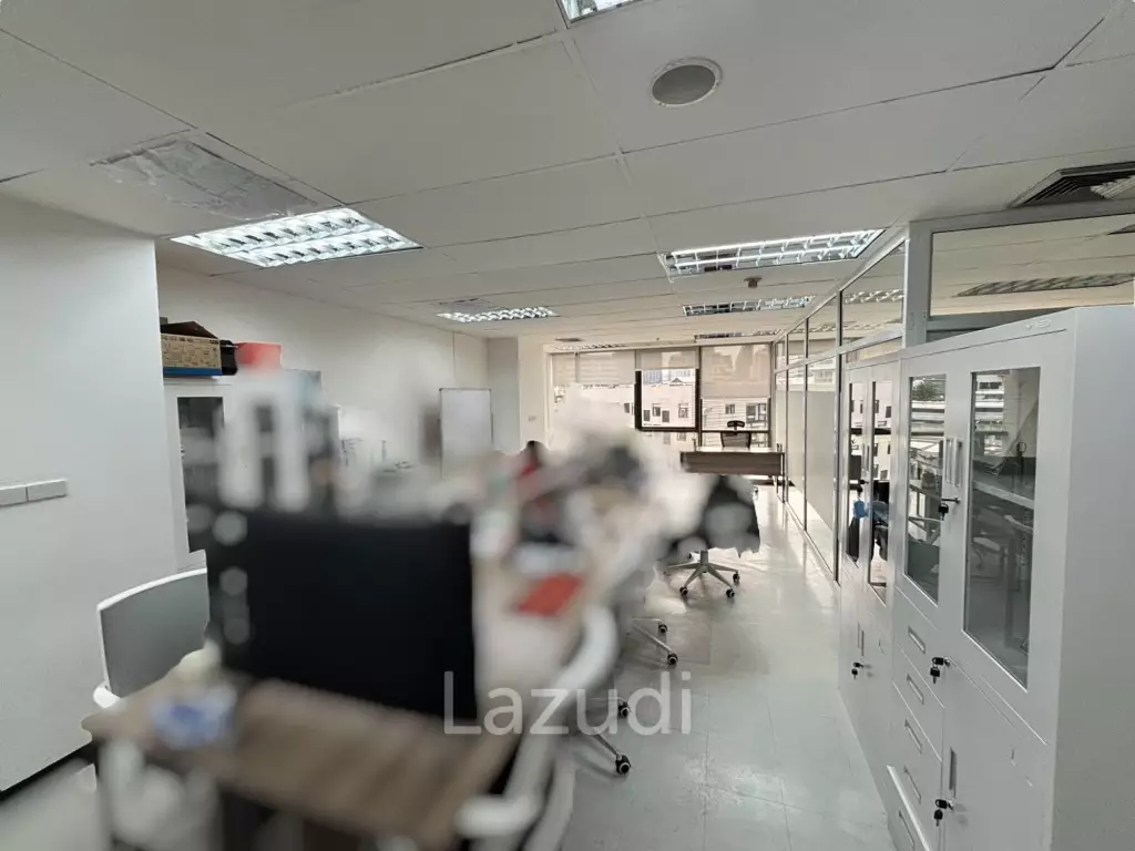Premium Open Layout Office in Khlong Toei Nuea Bangkok